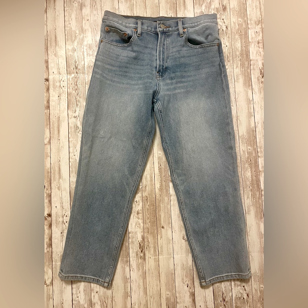 Lucky Brand Relaxed Tapered Cropper Light Denim Jeans